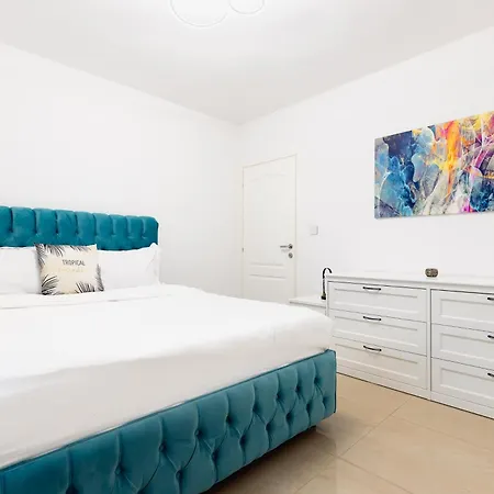 Lazy'S Haven - Modern 2Br Apt In The City Center Bucharest Exterior photo